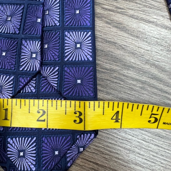 Ike Behar Navy, Purple & Lavender Pattern Silk Tie - Picture 4 of 4